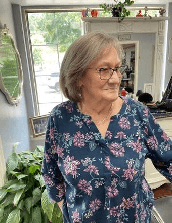 Helga Dumond Obituary